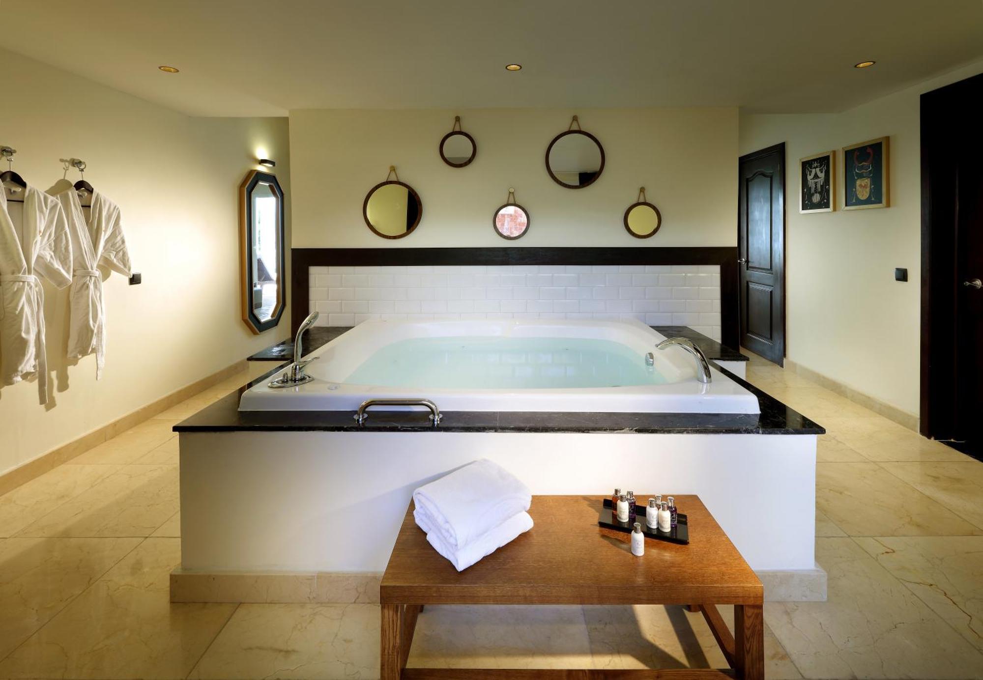 The Signature Level At Grand Palladium Lady Hamilton Resort & Spa Lucea Luaran gambar